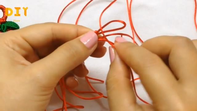 手工绳编系列，带你学习如何用蜡线编织小草莓（图解3-1）