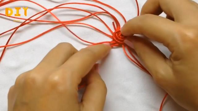 手工绳编系列，带你学习如何用蜡线编织小草莓（图解3-1）