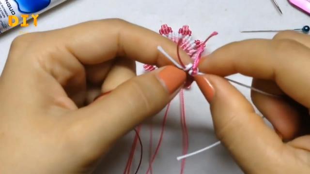 绳编小课堂，带你学习如何编制车内挂饰的方法（图解2-2）