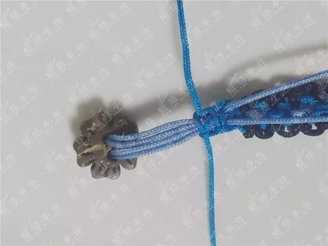 时尚休闲手链，手工编绳教程，自己DIY一款与众不同的手绳