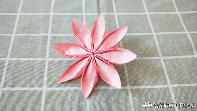 八瓣花折纸教程图解简单又好看折纸大全