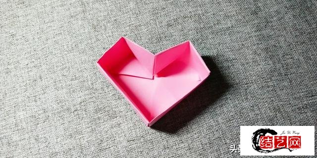 爱心收纳盒折纸教你立体收纳盒怎么折