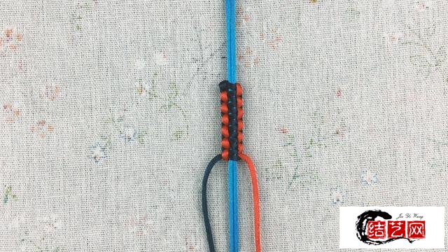 本命年红绳手链编法图解,简单平结手链编织教程