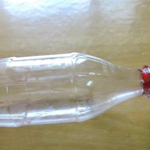 变废为宝教程，带你学习如何用塑料瓶制作漂亮的铃铛挂饰（图解）