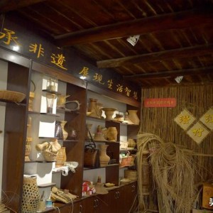 潜江有一种现象叫非遗传承：精美的竹编艺术走出国门令人惊叹