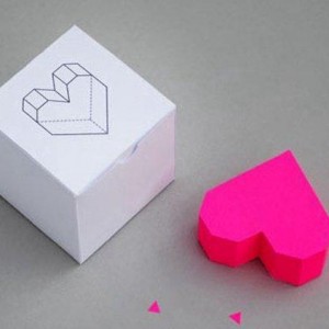 简单漂亮的心形礼品盒折纸手工教程
