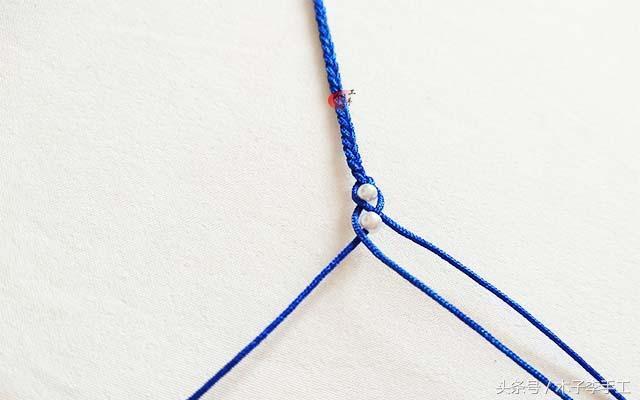 自从学会了三股辫手工红绳编织技巧，再也不用花钱买红绳手链了