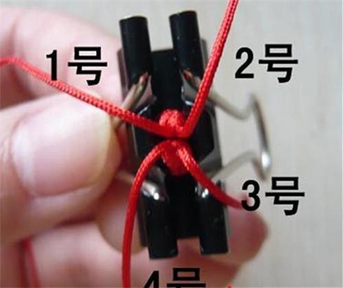 紅繩項鏈編法圖解 戴紅繩寓意什么