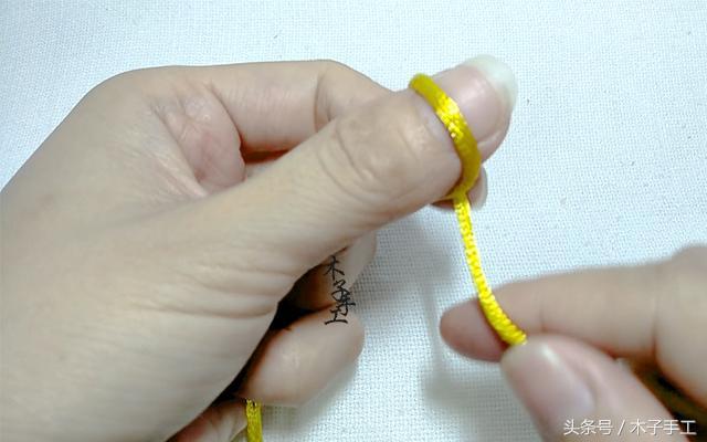 木子手工：diy红绳编织项链抽拉绳的秘鲁结编法，非常实用，赶紧收藏