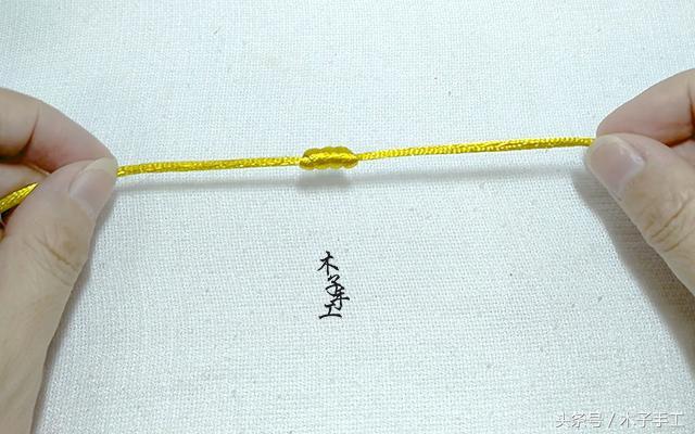 木子手工：diy红绳编织项链抽拉绳的秘鲁结编法，非常实用，赶紧收藏