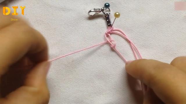 「编织DIY」精美脚链的绳编方法，关键是女孩子们喜欢！