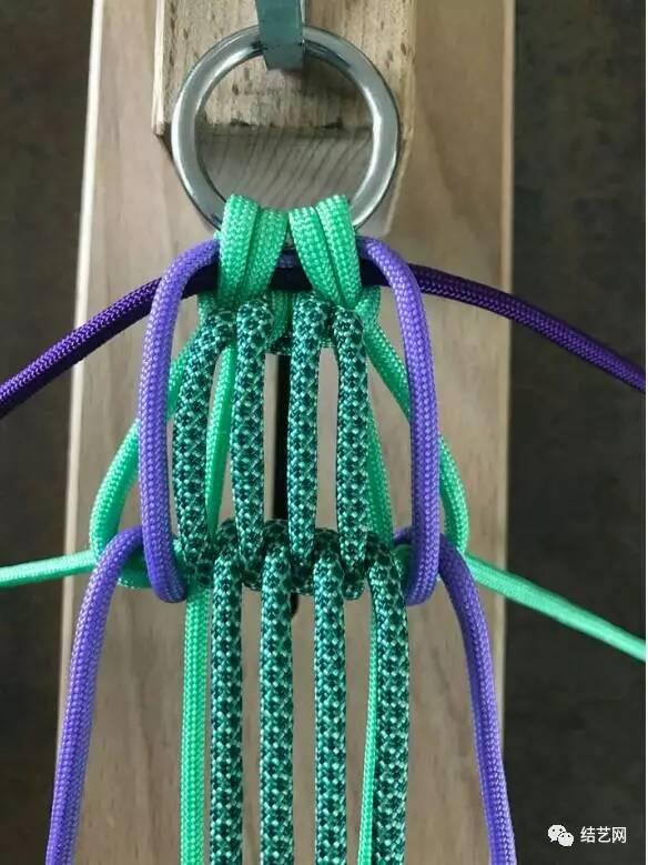 DIY教程：宽形伞绳手链教程