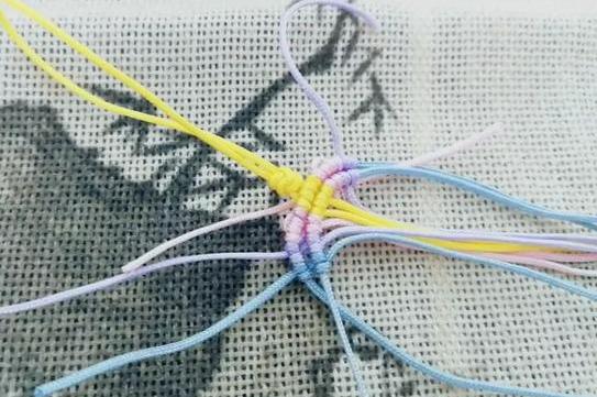結繩編織，斜卷結就能編出的小掛件，辟邪小鞋子掛飾附教程