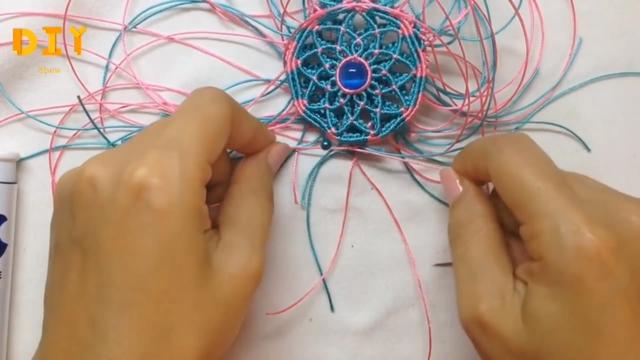 巧手繩編系列，帶你學習如何編織漂亮的佩飾掛件（圖解3-2）