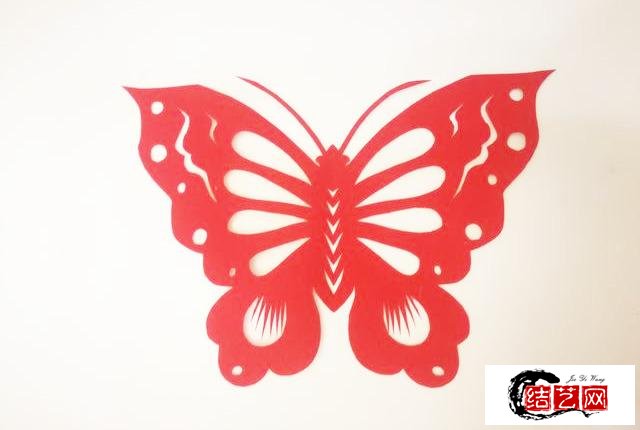 蝴蝶刻纸简单图片