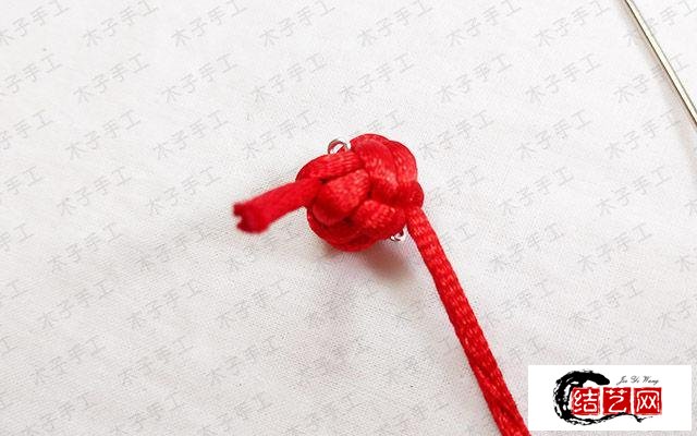 手工制作之红绳编织菠萝结耳环教程