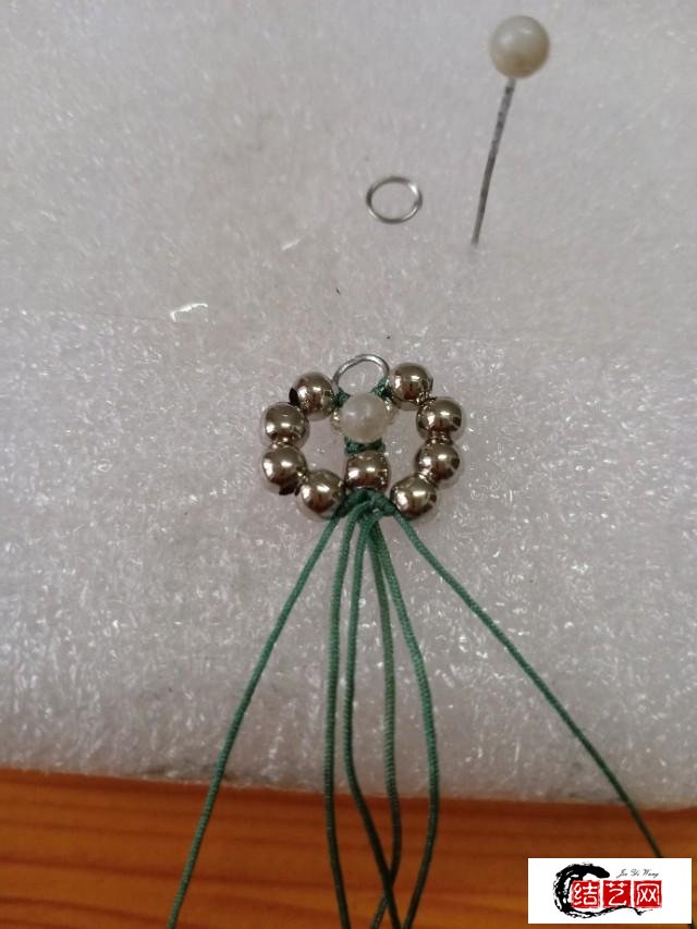 分享一款刚做的手工编织耳环