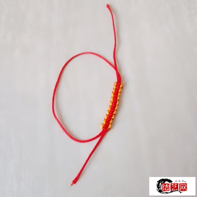 手工编绳璎珞圈的编法，常用于手链装饰手链拉伸结尾