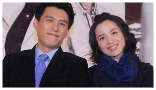 靳东的第一任老婆江姗，靳东第一个老婆叫什么{靳东老婆前妻江珊}